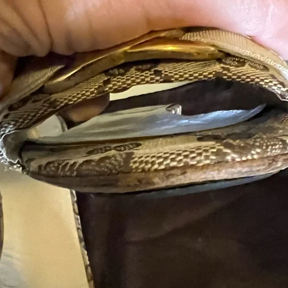 Gucci Women's Brown and Gold Slide Sandals